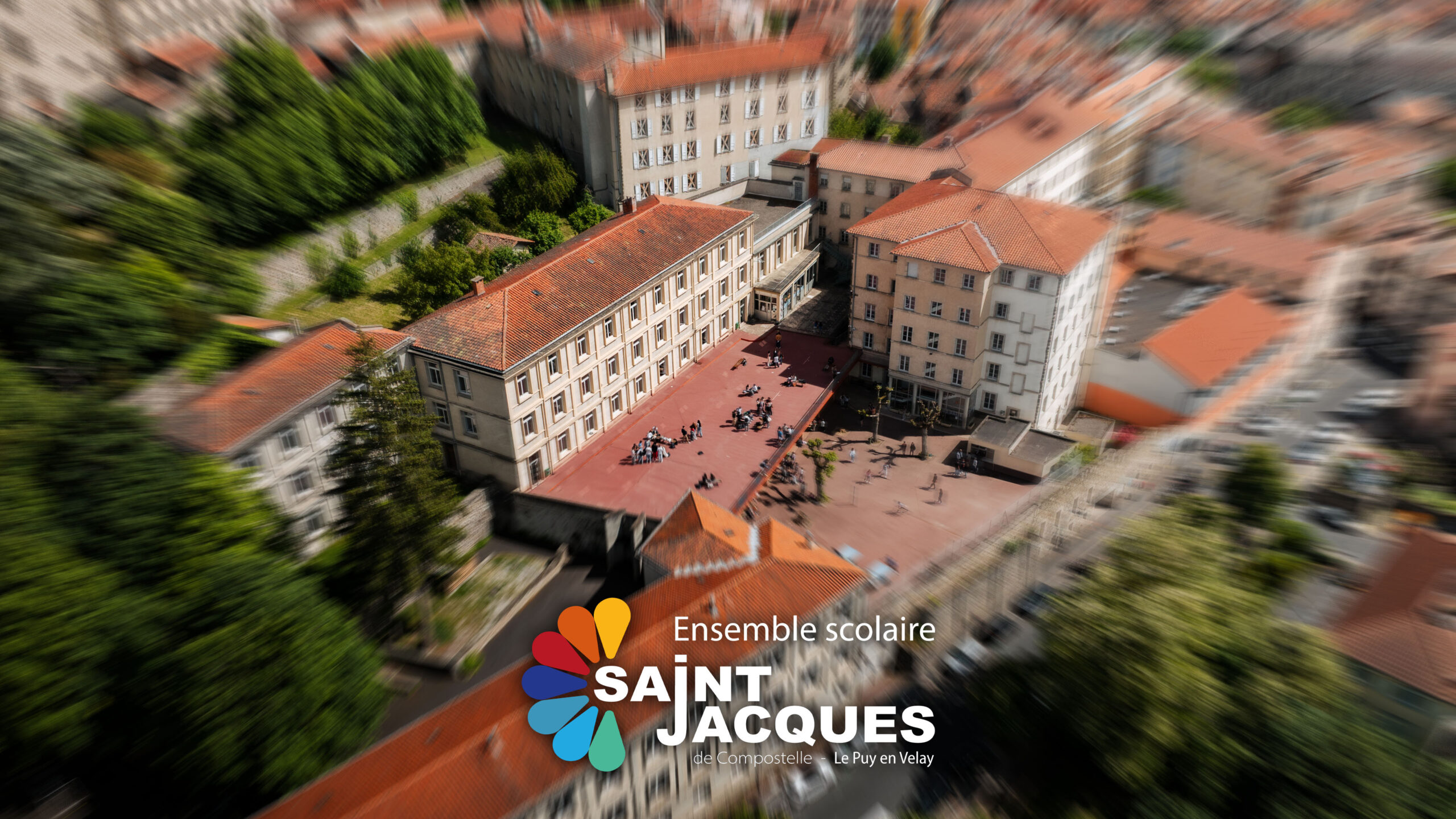 Drone FPV - Ensemble scolaire Saint Jacques de Compostelle